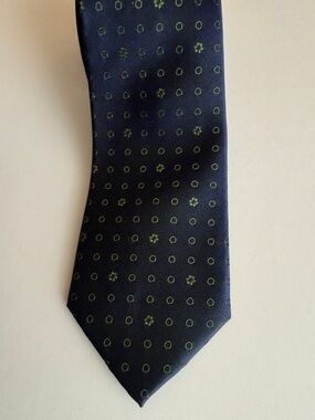 Banana Republic Silk Tie Navy Blue Olive Green Floral Geometric Stain Resistant